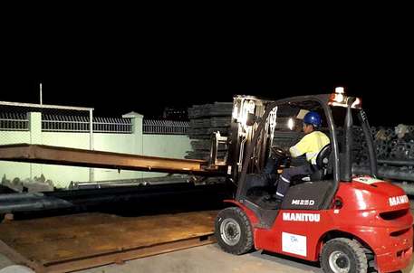 Вилочный погрузчик Manitou MI 25 D