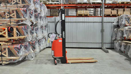 Ручной штабелер с электроподъемом Noblelift SPM 1025