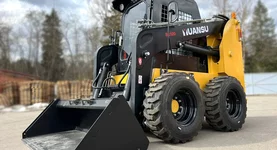 Мини погрузчик Yuansu RX 100 рабочее положение