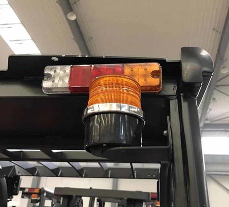 Вилочный погрузчик Noblelift FE3 R16N