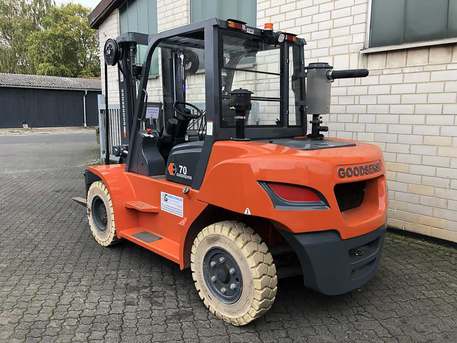 Вилочный погрузчик Goodsense FD 70