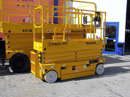 Ножничный подъемник Haulotte Compact 10 N