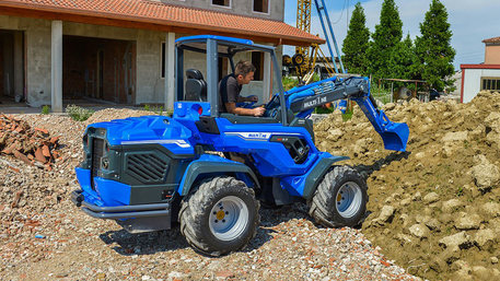 Мини-погрузчик Multione 9.5