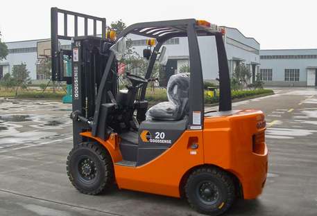 Вилочный погрузчик Goodsense FD 20