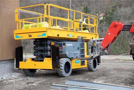 Ножничный подъемник Haulotte HS 15 E PRO
