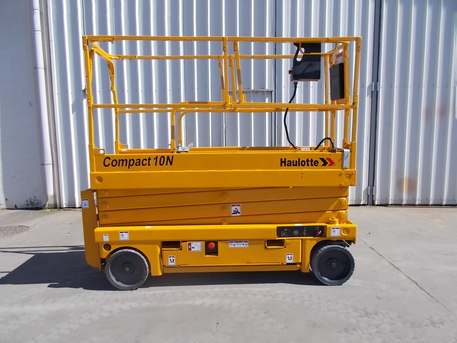 Ножничный подъемник Haulotte Compact 10 N