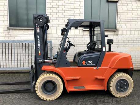 Вилочный погрузчик Goodsense FD 70