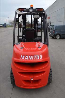Вилочный погрузчик Manitou MI 35 D